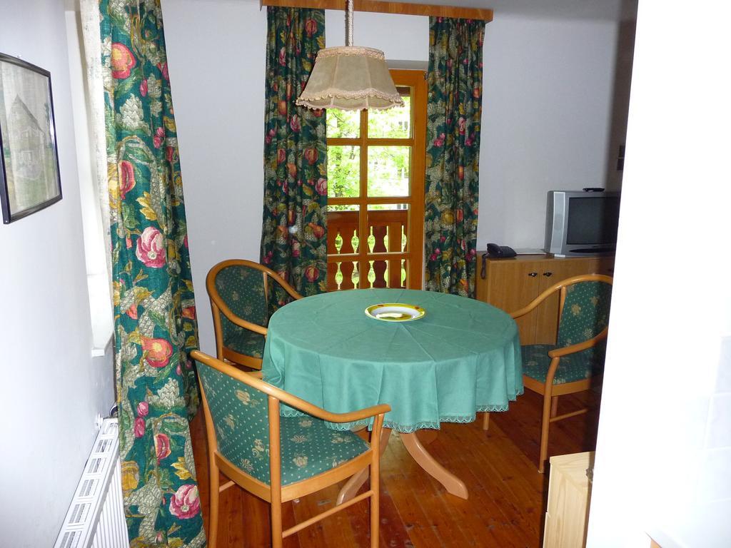 Landhaus Fiausch Mallnitz Bagian luar foto